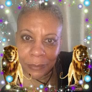 Meet your Posher, Judene